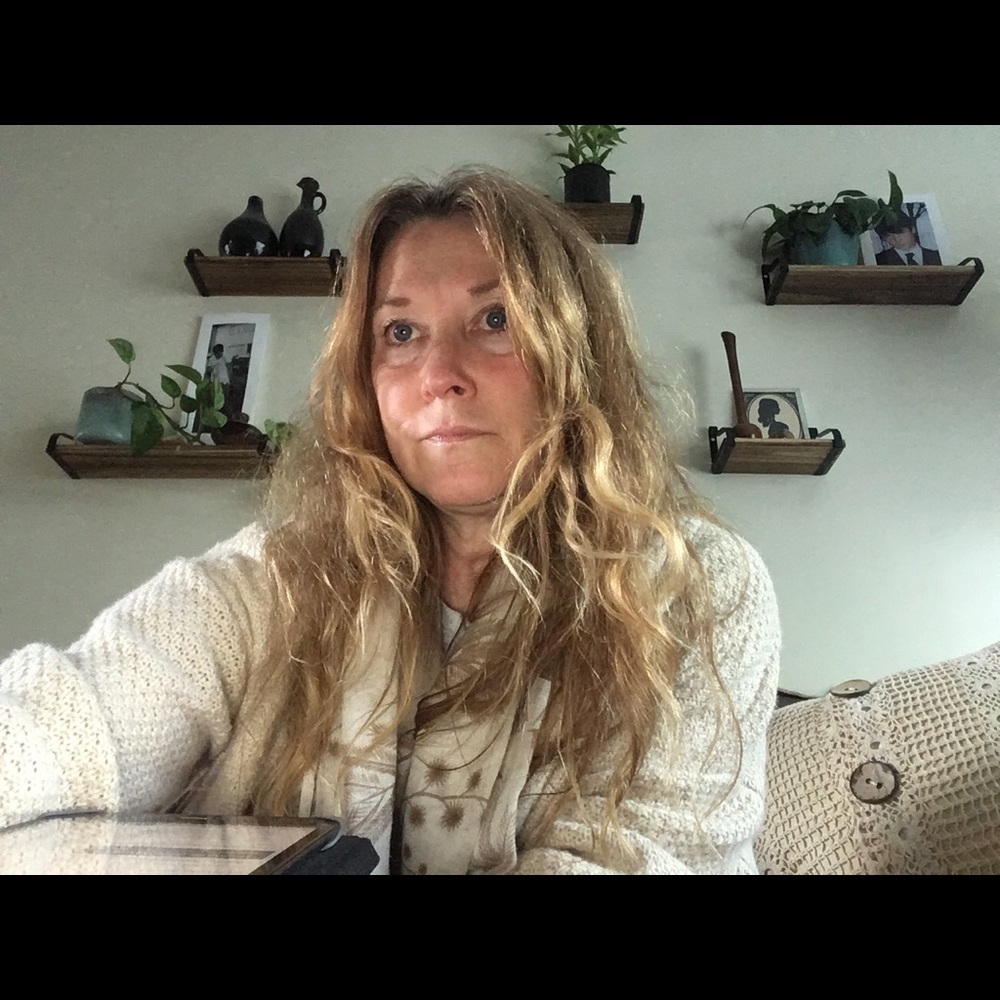 Meet your Posher, Cathy